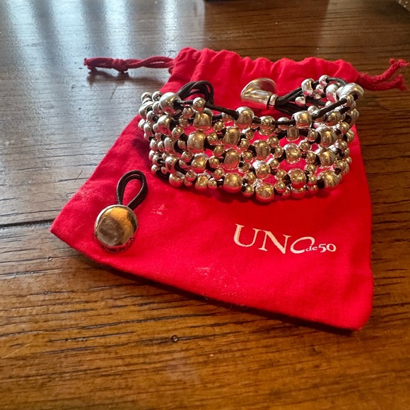 I bought it from the Uno de 50 jewelry store in Manhattan NY - Picture 1 of 3